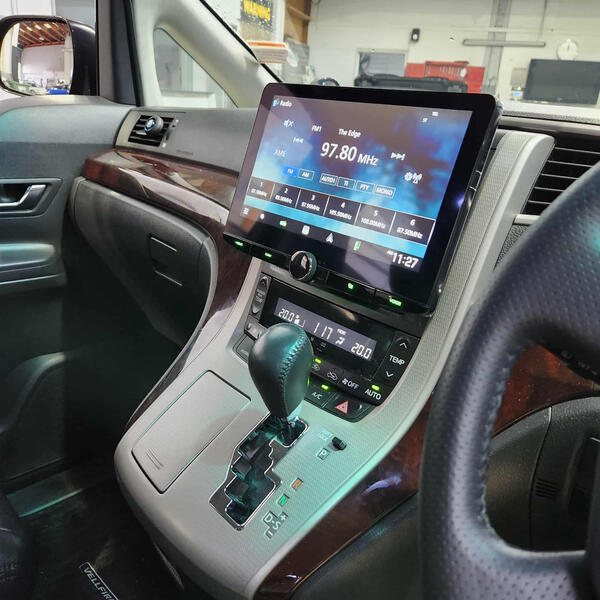 HEAD UNIT HEAD UNIT